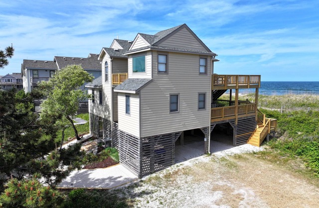 OCEANFRONT, Ocean Views, Sun Decks, Close to Beach Access, SA112, The SandBar
