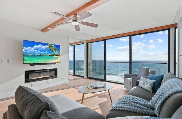 Oceanfront Paradise with Sunset Balcony, Pool, Spa, Beach Access & Parking