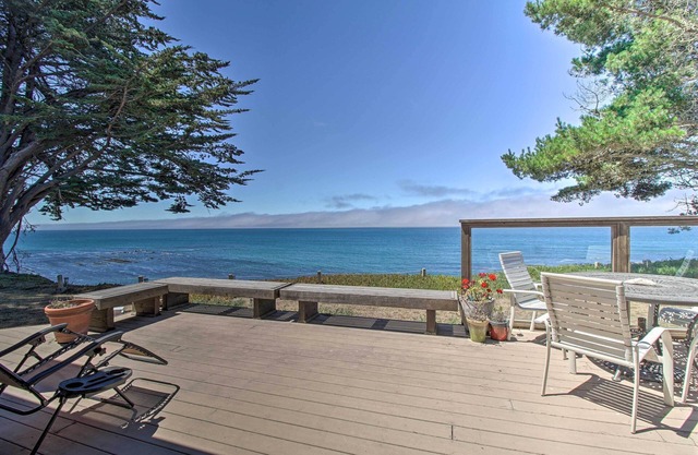 Oceanfront Point Arena House w/ Lovely Deck!