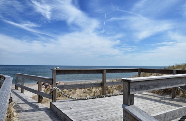 Oceanfront - Spring Hill Beach - Schlaf 6