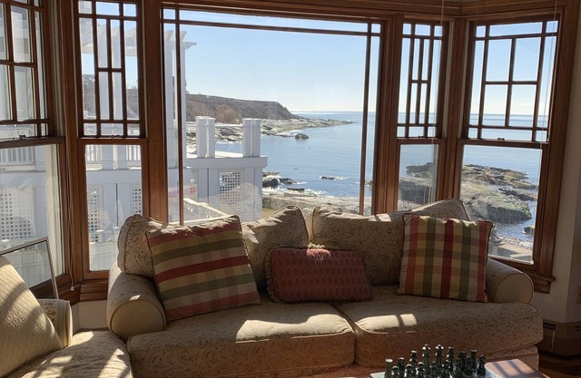 Oceanfront, atemberaubende Sonnenuntergänge, behindertengerecht, alle Annehmlichkeiten