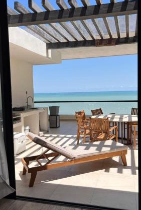 Oceanfront Two-Story Penthouse in Velamar 3BR Sleeps 12 Private Terrace