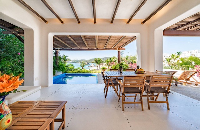 Oceanfront with Resort & Beach Access