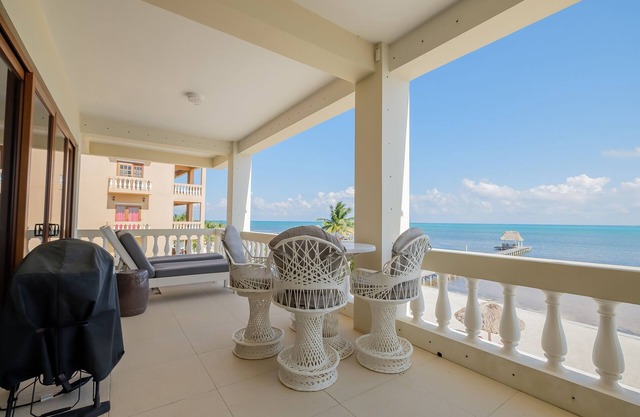 Sea Glass Suite @ Ocean's Edge, 3BR beachfront condo with AMAZING views!