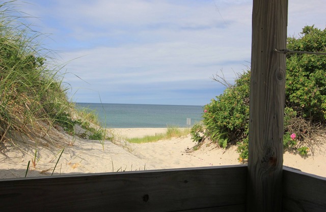 Oceanside 3 - Waterfront escape at East Sandwich Beach