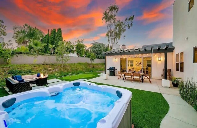 Oceanside Oasis: Fire Mountain Retreat