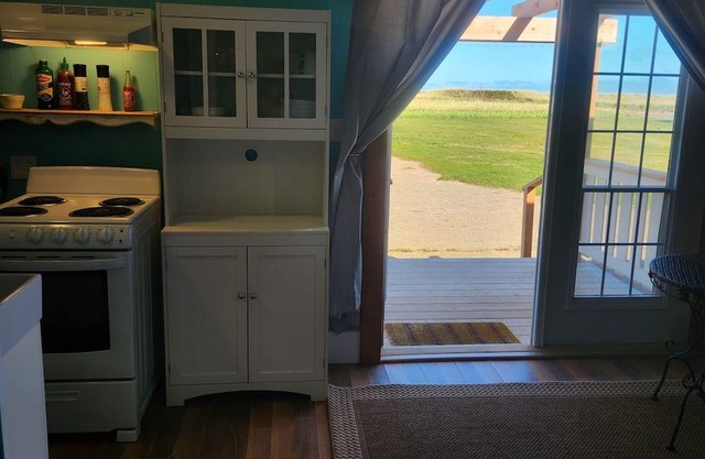 Oceanside Suite.. Located on Beautiful White Sand Beach at North Lake Harbor PEI