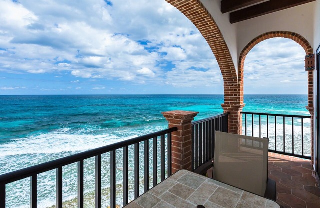 Oceanside Villa "Cozumel" mit Klimaanlage und Pool