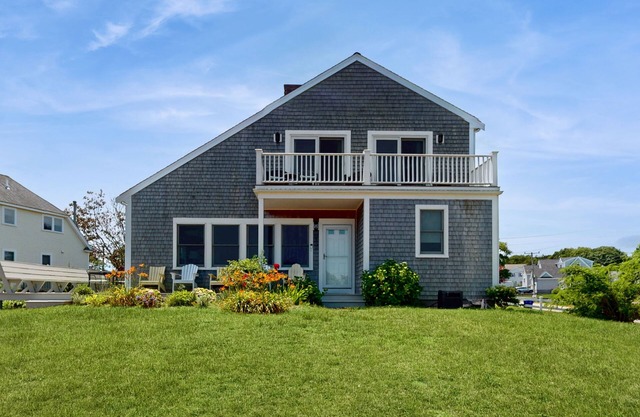 Oceanview Buzzards Bay getaway w/ wraparound deck - steps to the Beach