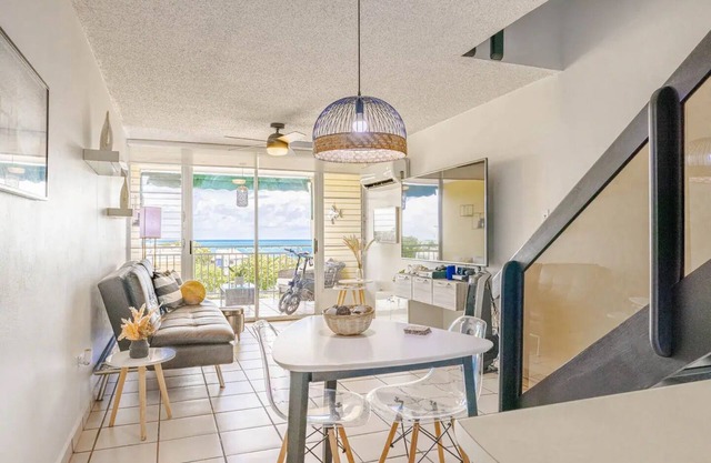 Luxury Suite, Beachchairs, Coffee & Bikes, 6PP