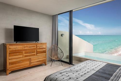 Oceanview PH studio at Tankah Bay