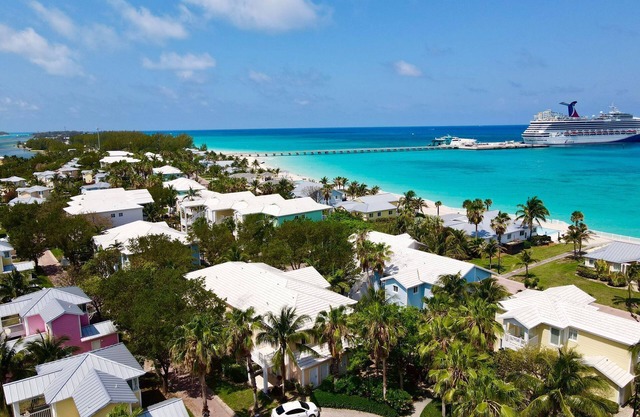 Oceanview "Sunny Daze" 2 bed-2bath Condo