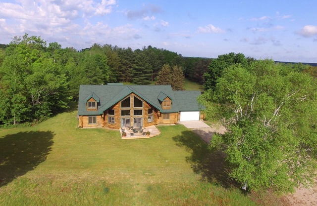 Frühling und Sommer noch offen 6 / 10-20, 6 / 23-29, 7 / 5-11, 7 / 15-18 und den ganzen Mai.