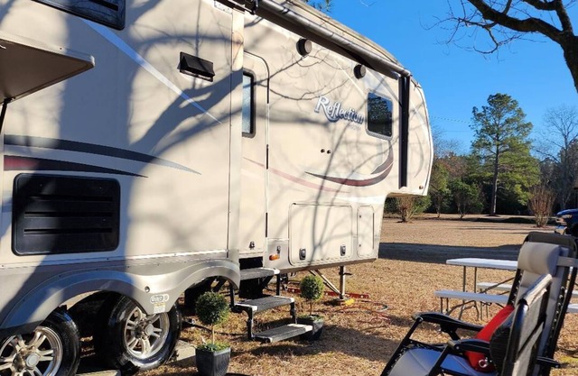 "Odyssey Oasis" Myrtle Beach Sleeps 4 w/Outside Entertainment