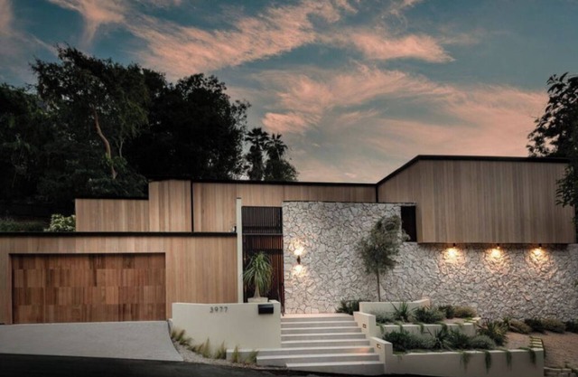 Oeste Avenue - Chic & Serene | Mid-Century Vibes