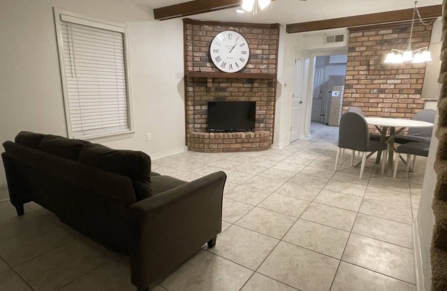 Off Duty Retreat - Comfortable place to come home to after a long day