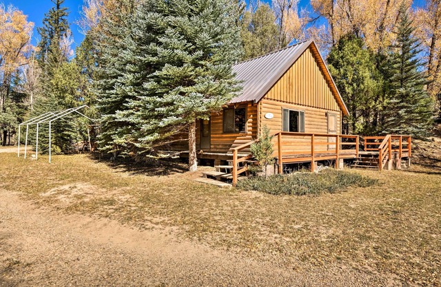 Off-Grid Orangeville Cabin w/ River Access!