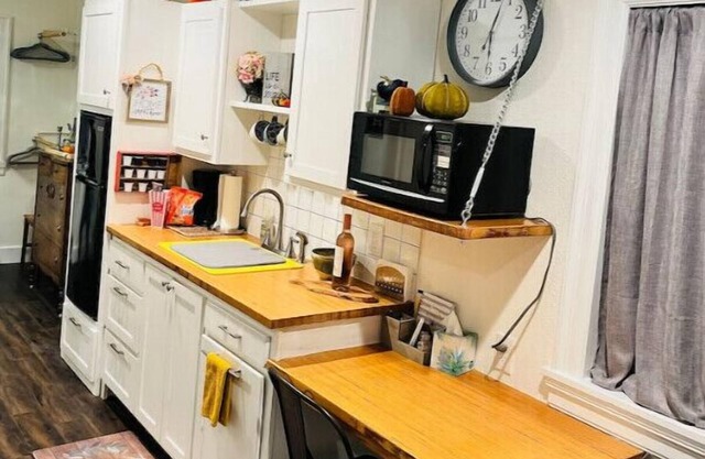 Off The Beaten Path Country Cottage