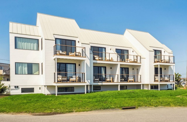 Offshore Residences