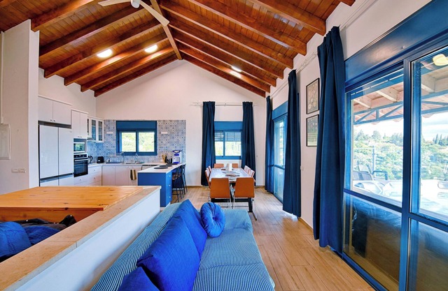 Ohn-Bar Guesthouse