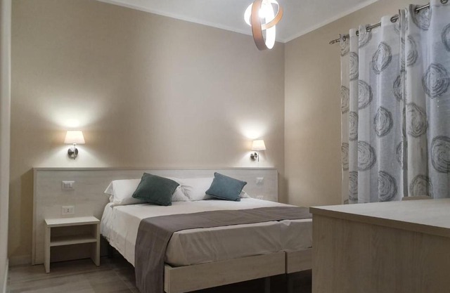 Oikia Rooms
