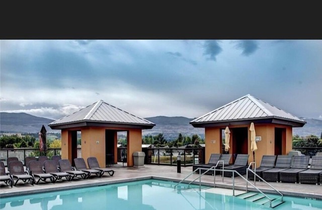 Okanagan Vacation Station