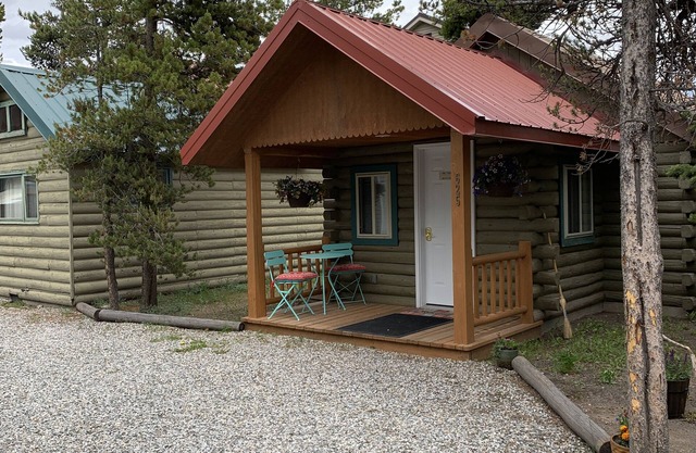 Ol ’Cabin No. 12 Gemütliche, aktualisierte Kabine, perfekt für 2 Personen