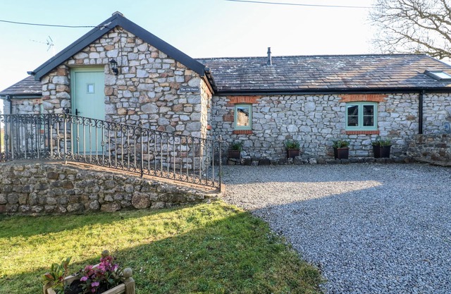 ALTE MOLKEREI, Haustiere erlaubt, mit einem Garten in Scurlage, Ref 931743