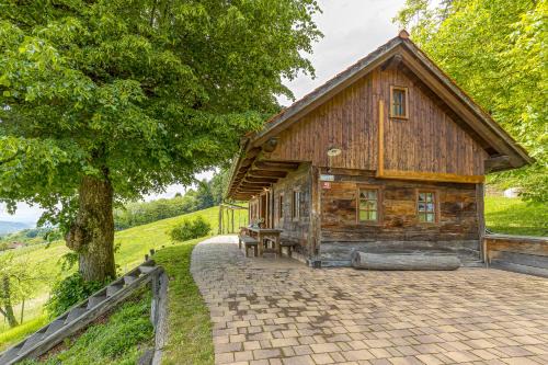 Old House Knezovo With Lovely View - Happy Rentals