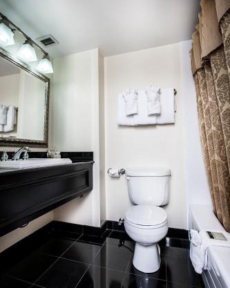 Old Stone Inn Boutique Hotel