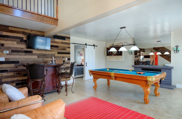 Old Town Scotts 8 Bett / 4 Bad, Pool, NEUER Whirlpool, Golf Putting / Drive Käfig!