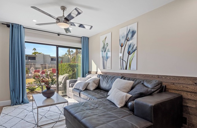 Old Town / Scottsdale Brand New Townhouse Kein Mietwagen benötigt !!! Beheizter Pool