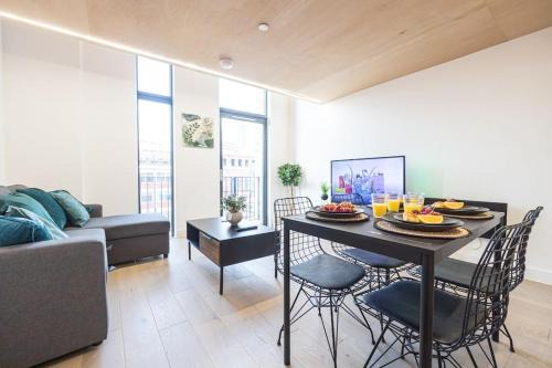 Old Trafford , manchester , 2 bed duplex