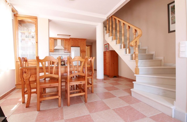OLIVGRÜNE HOLIDAYS 3- DUPLEX