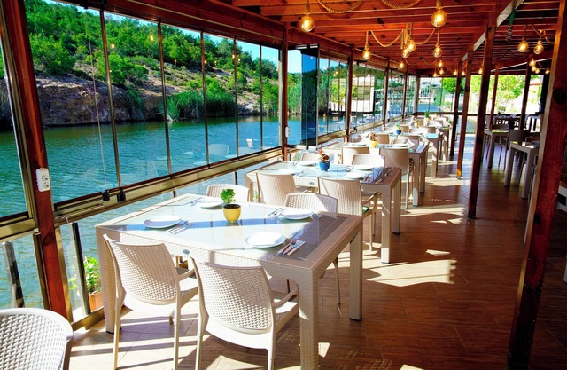 Olive Branch Hotel