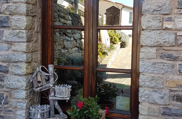 ULIVI APARTMENT GROSSE TERRASSE MIT WHIRLPOOL-BAD