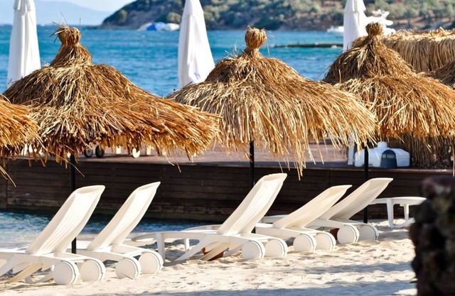 Oliviera Private Island Hotel – Kalem Island