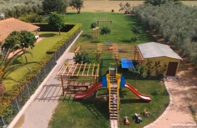 Podere Campi Al Mare, Casa OLIVO - WiFi - POOL - privater Garten - Whirlpool
