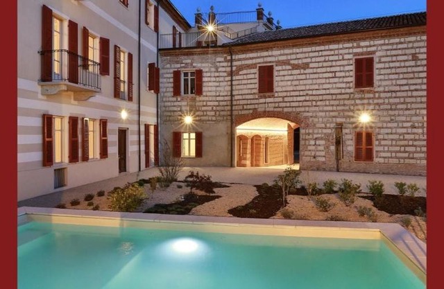 OLIVOLA APARTMENTS