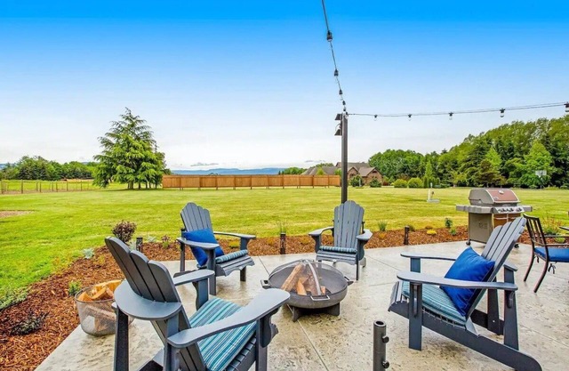 Olympic Discovery · Mountain View, Hot Tub, Olympic NP, Golf!