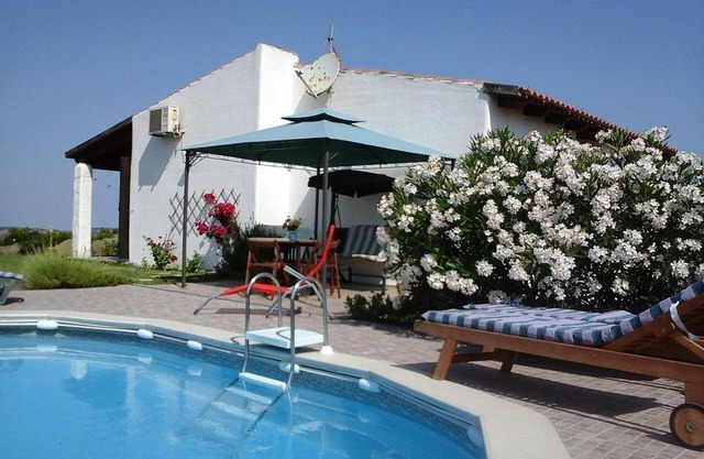 ON ACCHILE country villa with pool near the sea