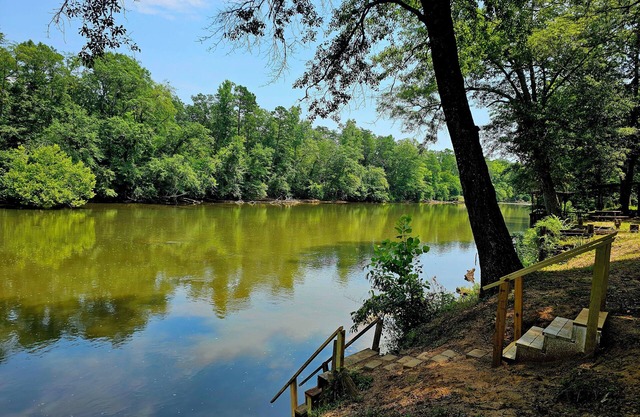 On Broad River, Lot for Camper/RV , Pet Friendly, Fishing, Kayaking & Firepit