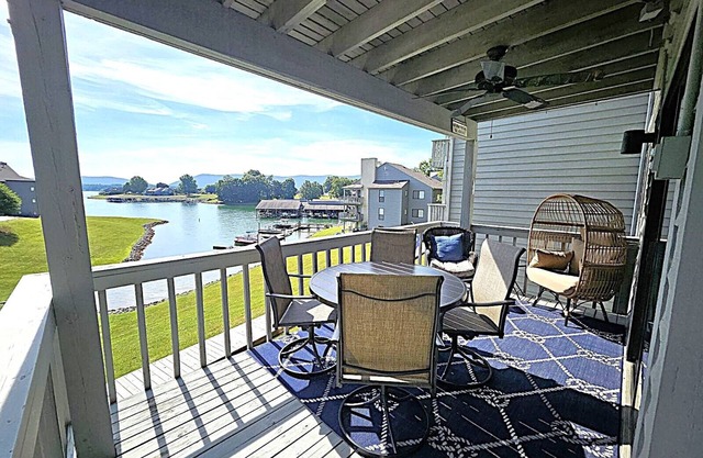 ON LAKE TIME: Lakefront Condo with Beautiful Views of Smith Mountain Lake