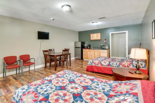 On-Site Hiking and ATV Trails Briceville Studio