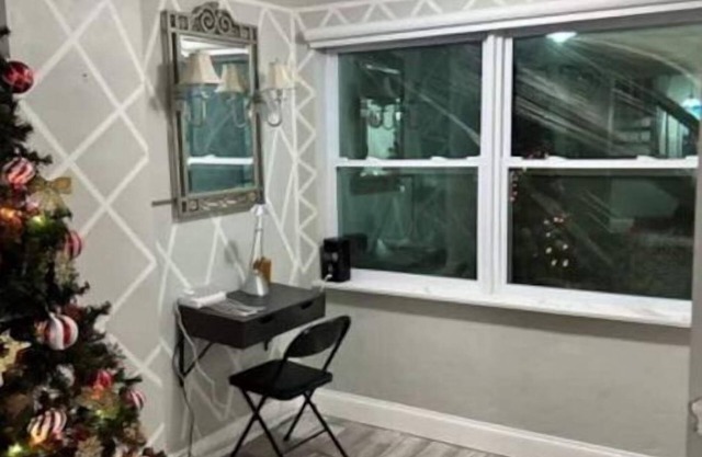 On the beautiful lake, it is close to the airport, malls,restaurants ,beach etc.