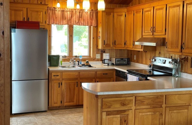 On the Edge of Fundy Private Cottage Getaway