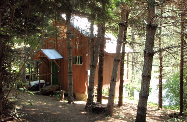 Auf dem Trinity River, Feuerstelle, Hunde OK, Privatsphäre, Historic Miner's Cabin