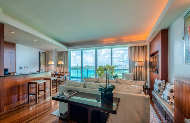 Ein Bal Harbour Hotel und Resort, Deluxe 2-Schlafzimmer-Florida-Urlaub