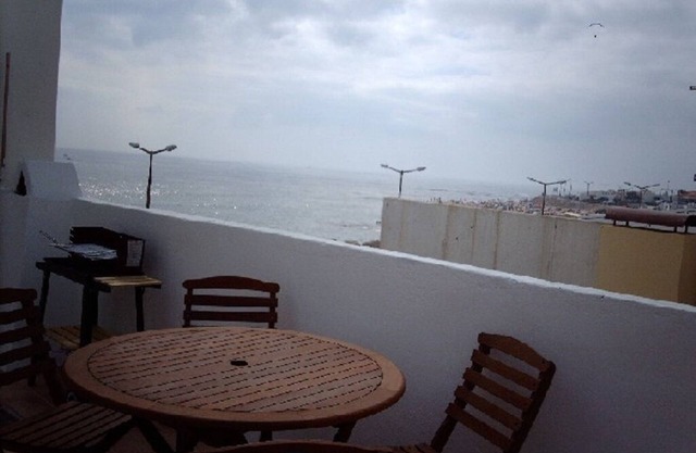 One-bedroom accommodation with a terrace overlooking the sea