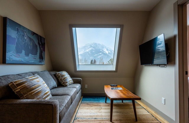 One Bedroom Apartment